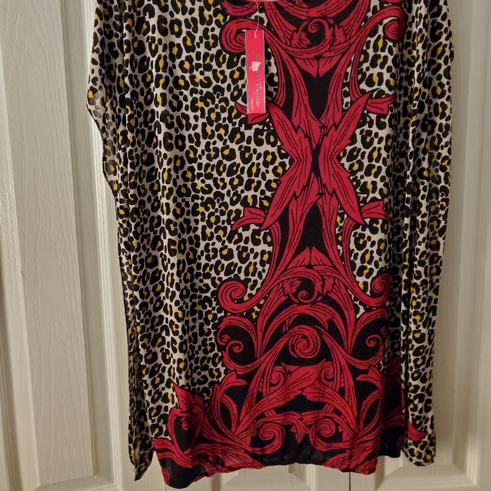 NWT Plus Top